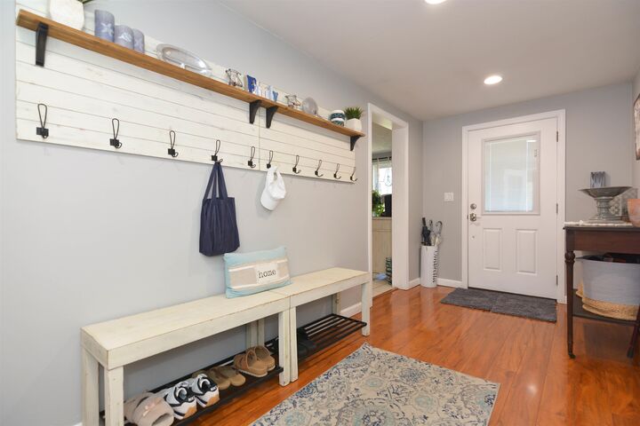 Property Photo:  10 Whidden Lane  NH 03052 