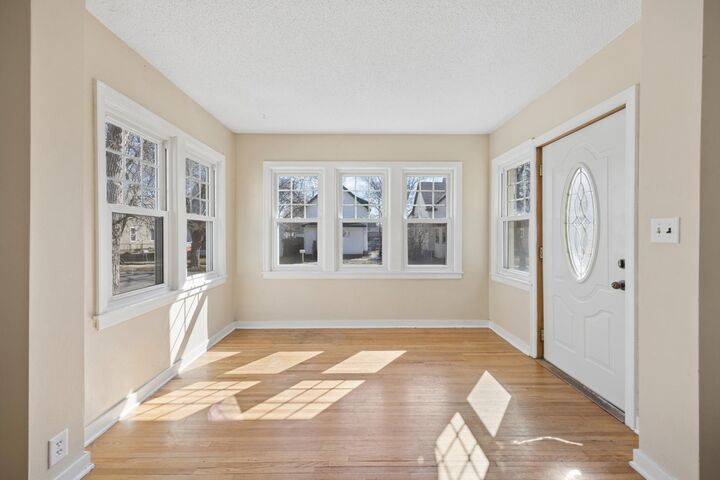 Property Photo: 39 McKinley Place N MN 56303