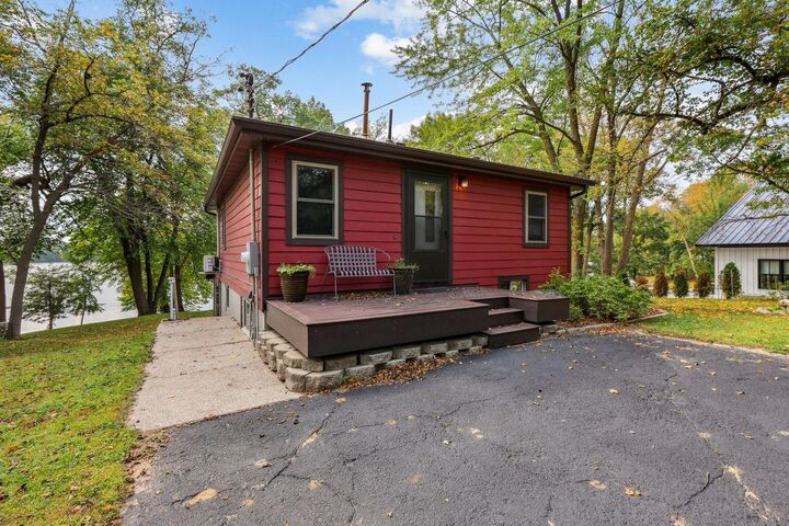 Property Photo:  6567 150th Avenue NE  MN 56288 