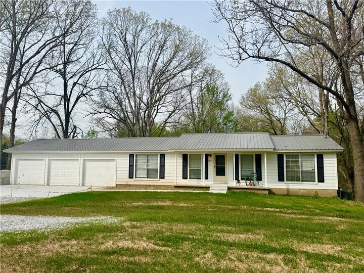 Property Photo:  17494 Pleasure Heights Road  AR 72764 