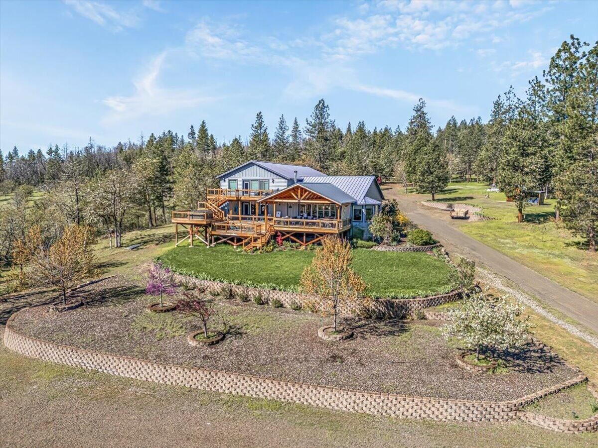 Property Photo: 6501 Butte Falls Highway OR 97524