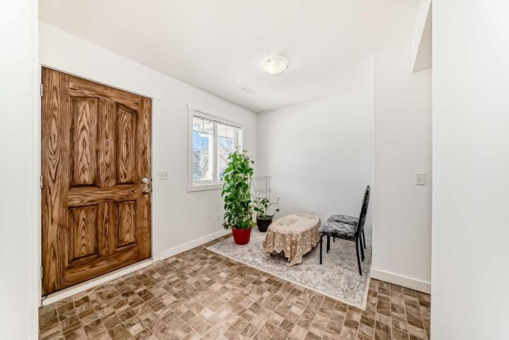 Property Photo:  148 Skyview Ranch Road NE  AB T3N 0G3 