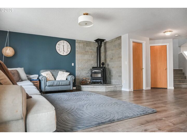 Property Photo:  8912 NE 71st St  WA 98662 