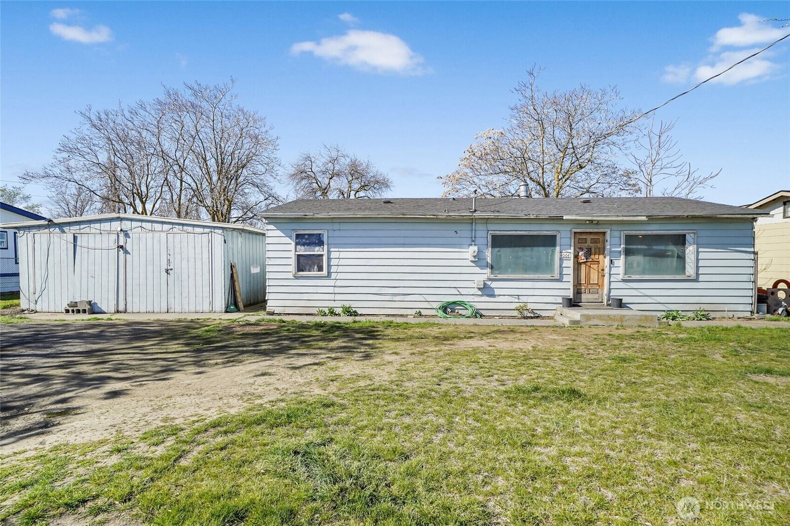 Property Photo:  4064  Airway Drive NE  WA 98837 