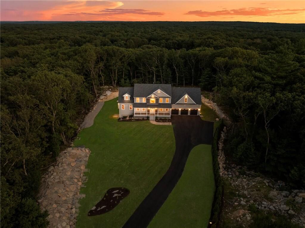 Property Photo:  35 Beech Crest Road  RI 02818 