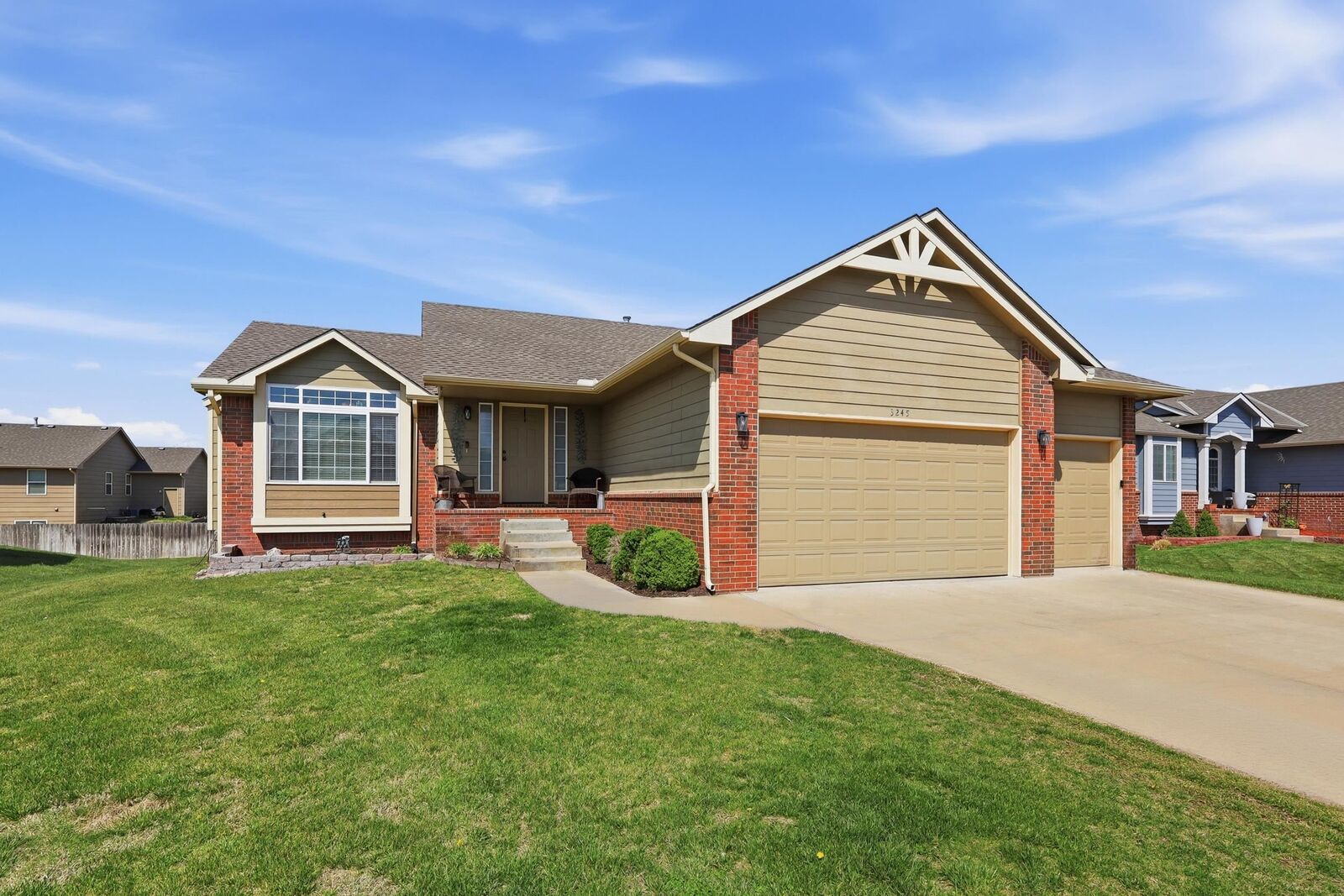 Property Photo:  3245 S Bluelake Ct  KS 67215 