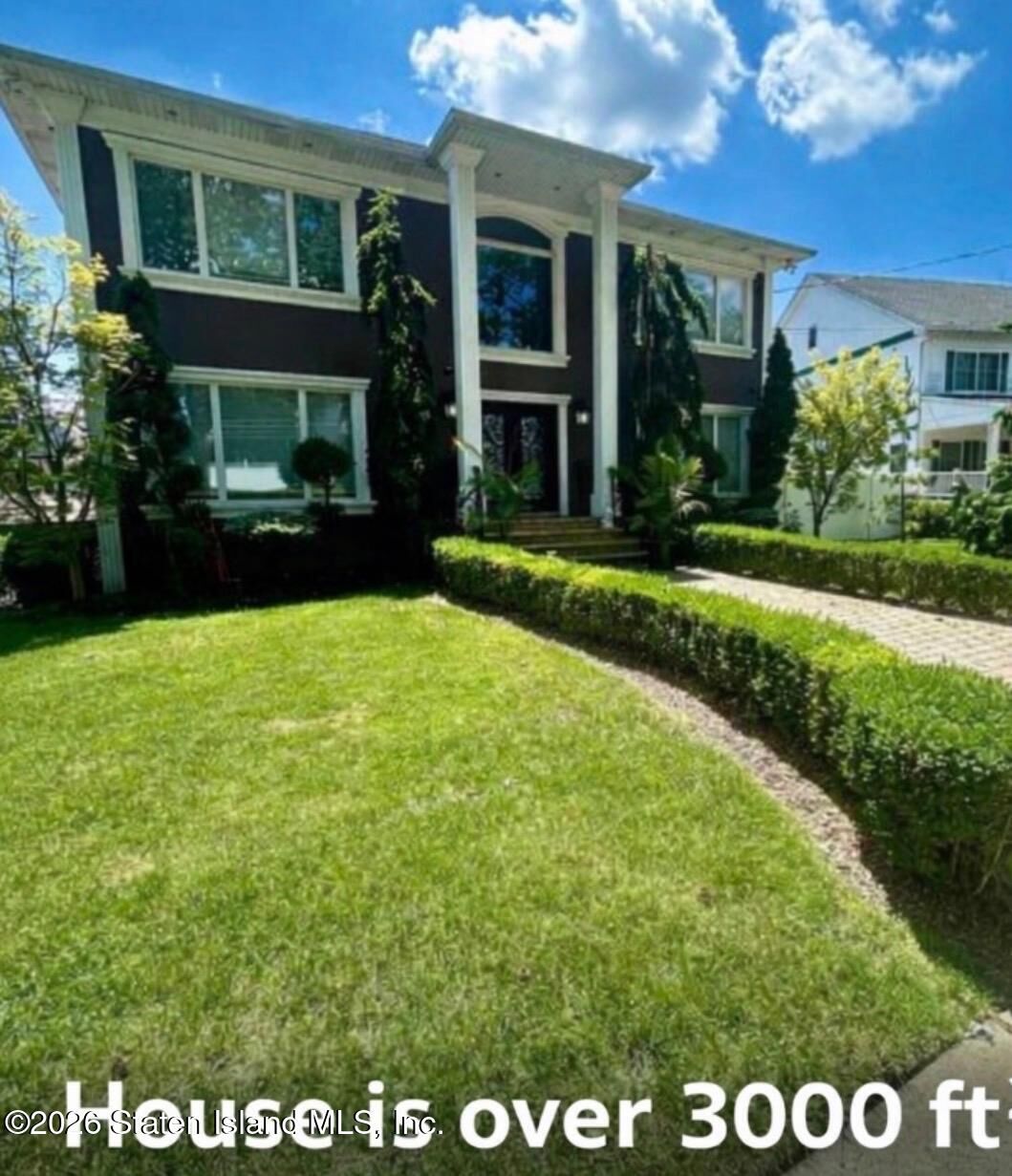 Property Photo:  66 Pleasant Plains Avenue  NY 10309 