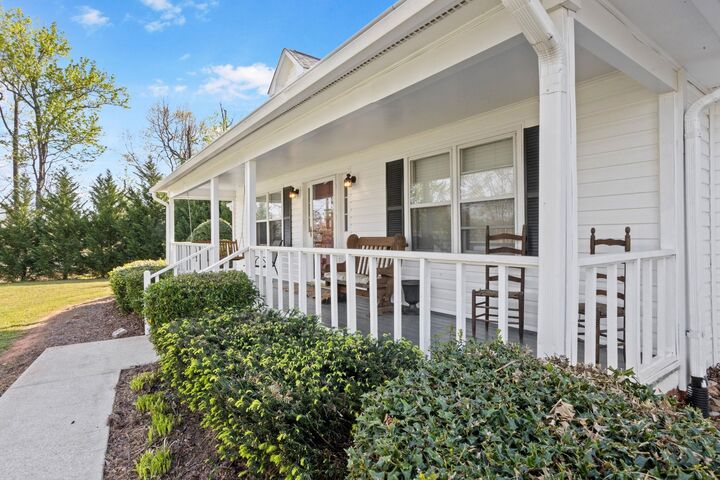 Property Photo:  198 Pepperidge Drive  SC 29303 