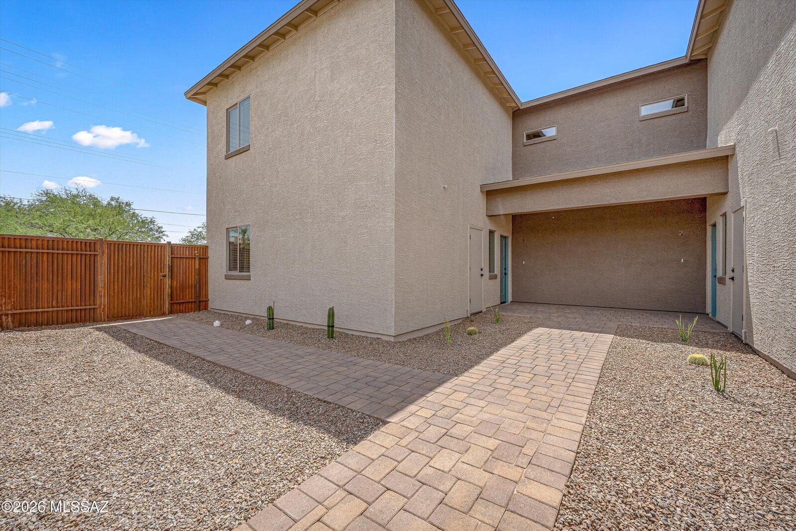 Property Photo:  739 N Queen Avenue 1  AZ 85705 
