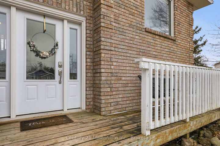 Property Photo:  170 John Street  ON N0C 1C0 