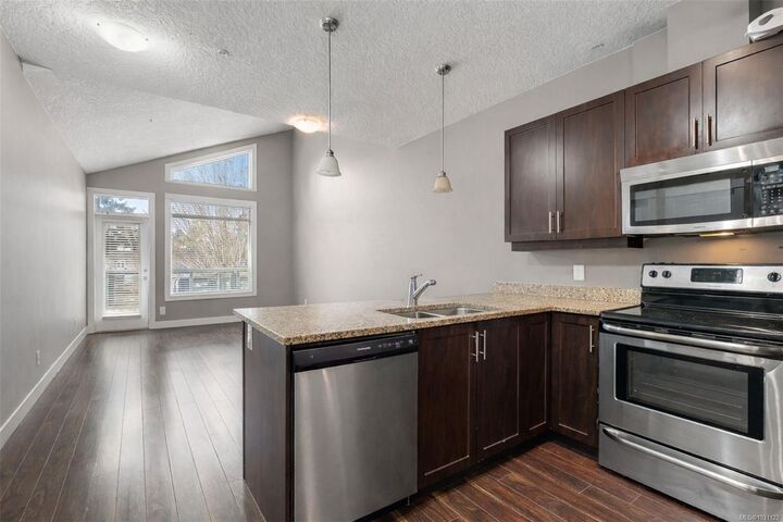 Property Photo:  938 Dunford Ave 305  BC V9B 0M2 