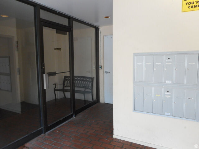 Property Photo: 110 S 800 E 405 UT 84102