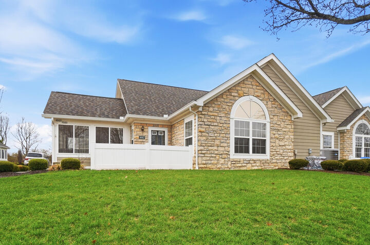 Property Photo: 4662 Cobblestone Drive OH 45371