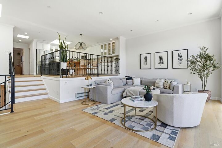 Property Photo: 123 Knollwood Drive CA 94901