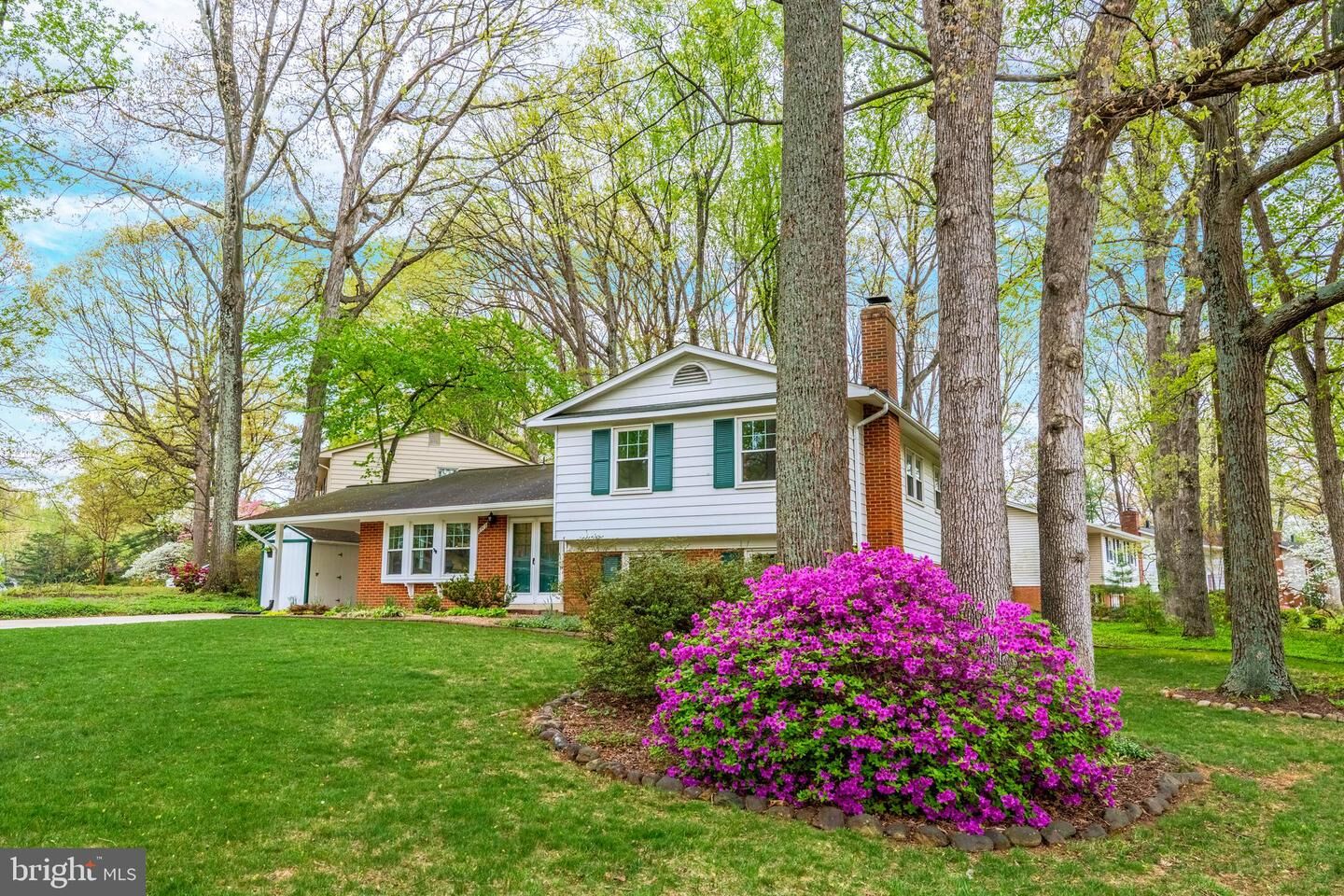 Property Photo:  8717 Higdon Drive  VA 22182 