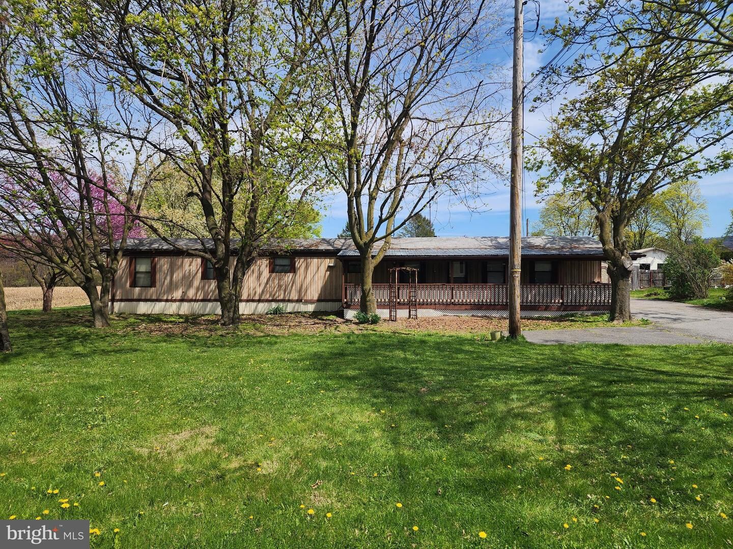 Property Photo:  109 Neil Road  PA 17257 