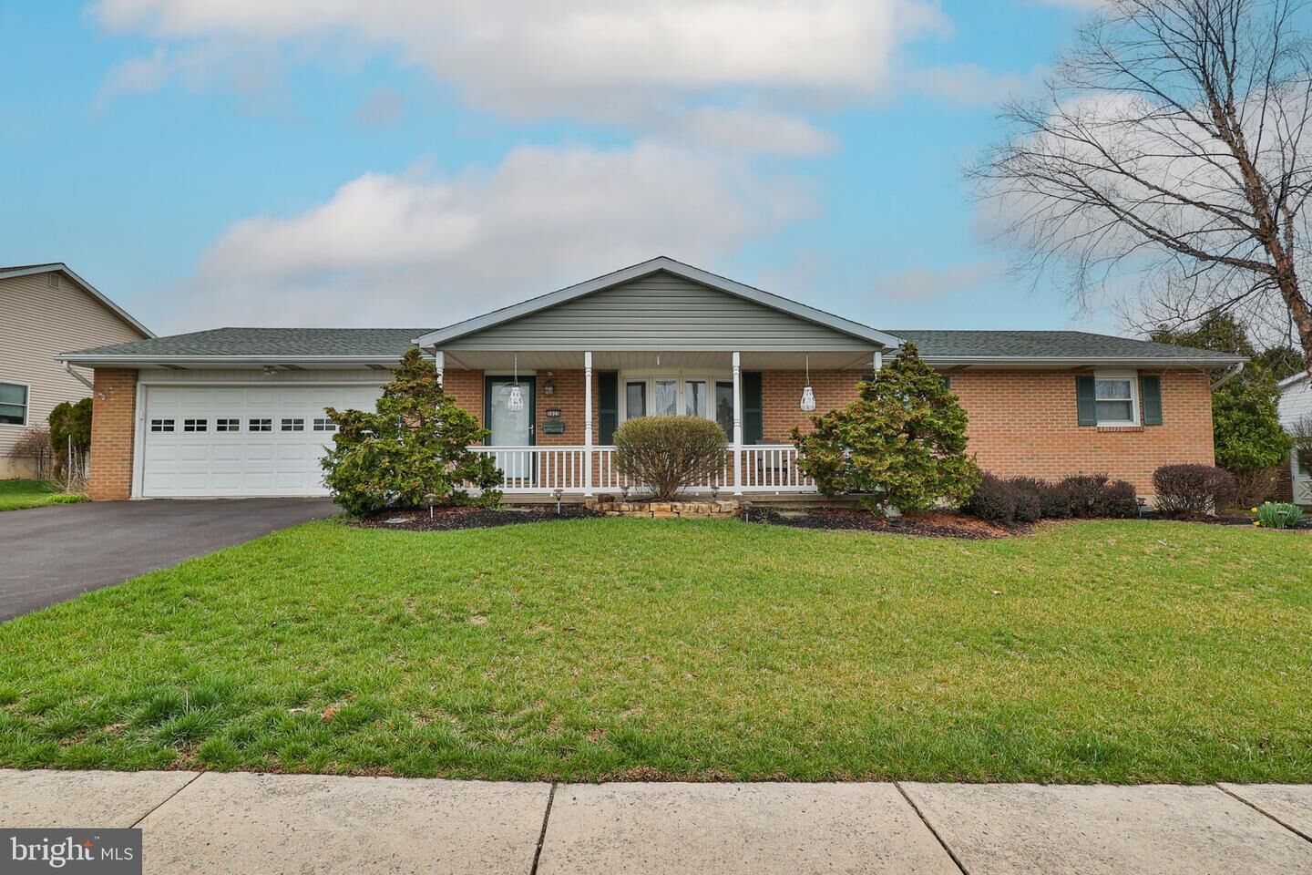 Property Photo:  3025 Oakland Drive  PA 18067 