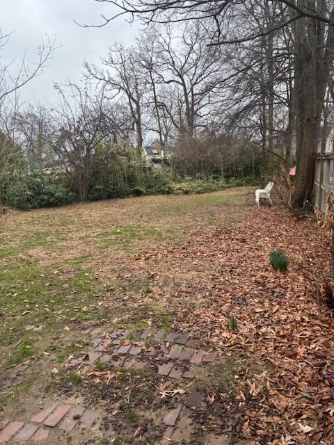 Property Photo: 1017 S Edison Street S VA 22204