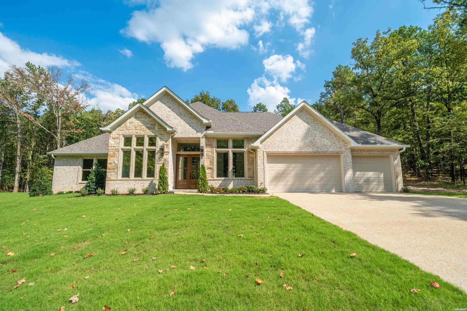 Property Photo:  193 Waterview Drive  AR 71913 