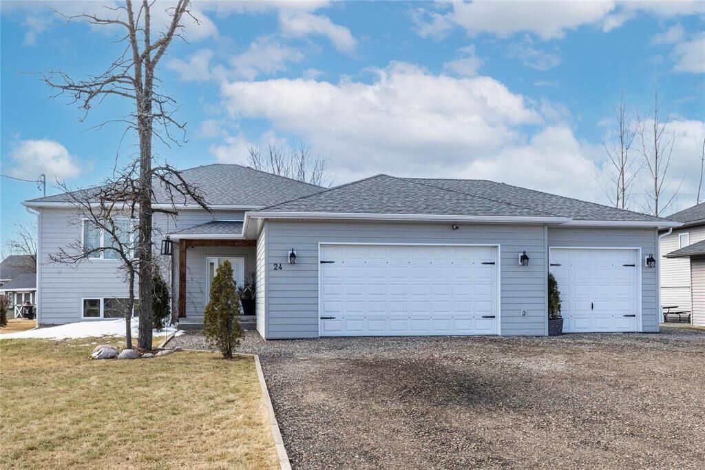 Property Photo:  24 High Point Lane  MB R5G 0C5 