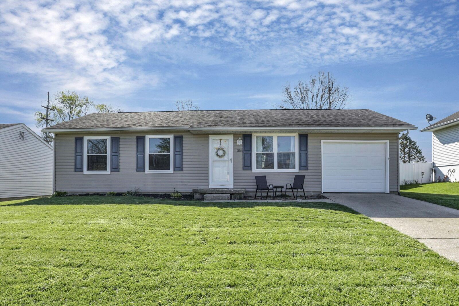 Property Photo:  356 Ridgemere Way  OH 43130 