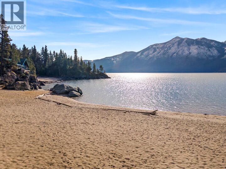 Property Photo: 250 Laguna Crescent BC V0B 1A1