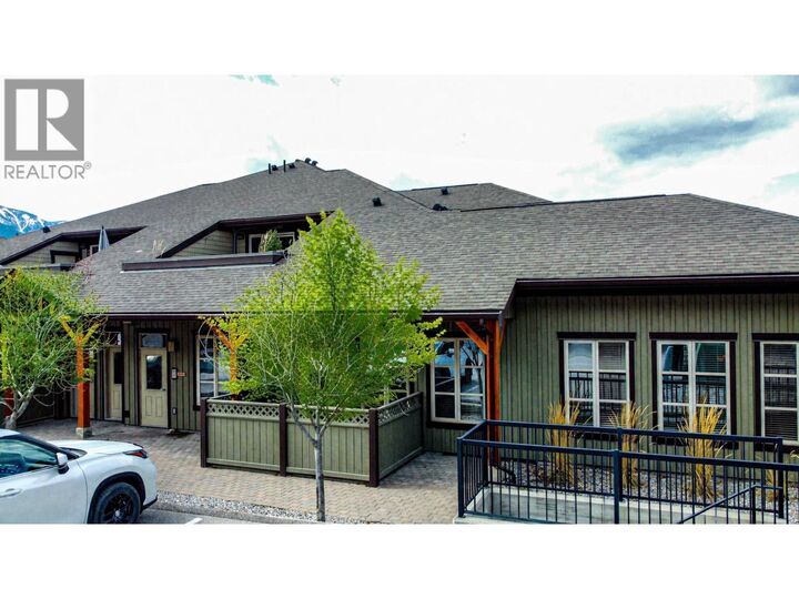 Property Photo: 901 7th Avenue 207 BC V0A 1K4
