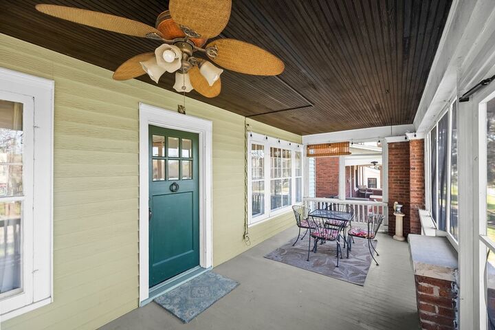 Property Photo:  1553 W Main Street  IL 62522 
