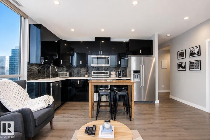 Property Photo:  10238 103 Street NW 2003  AB T5J 0G6 