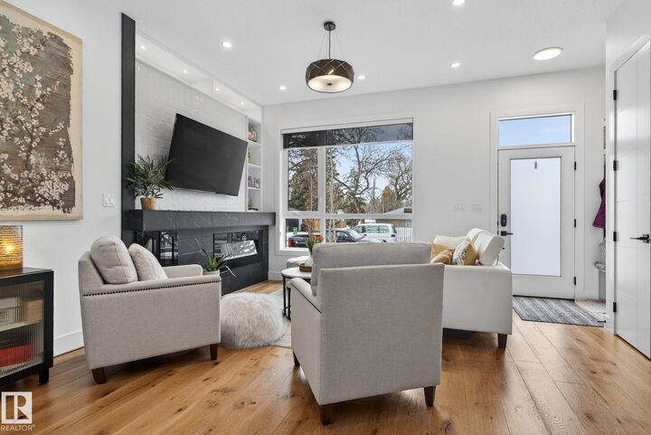 Property Photo:  8405 77 Street NW  AB T6C 2L7 