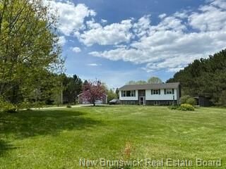 20 Sherwood Drive — photo 1