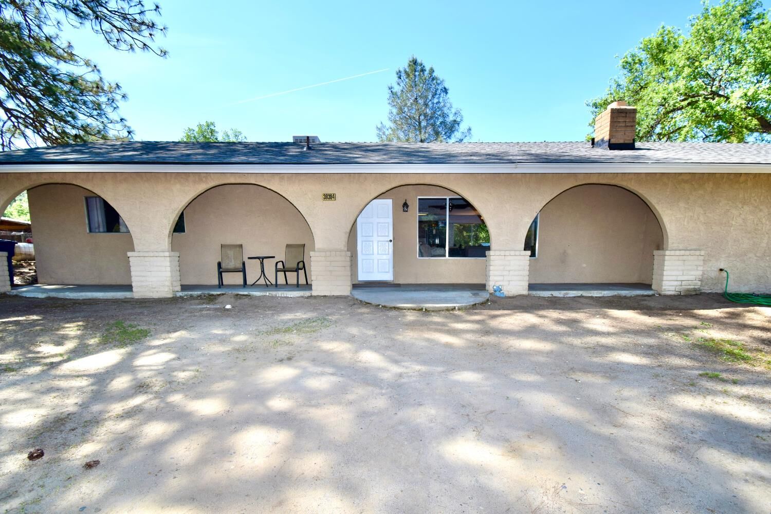 Property Photo: 39384 Road 425B CA 93644