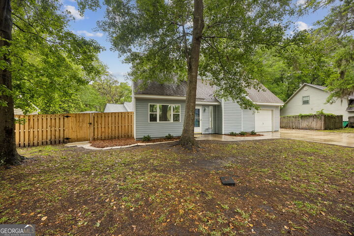 Property Photo:  108 Bachlott Road  GA 31558 