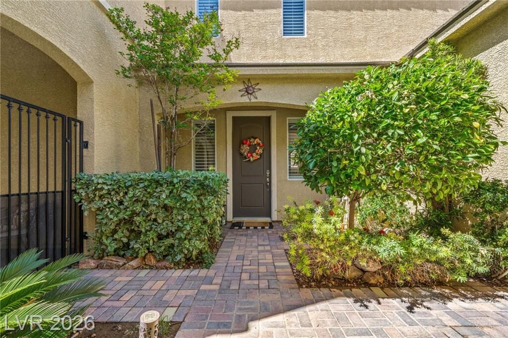 Property Photo:  10624 Mount Jefferson Avenue  NV 89166 