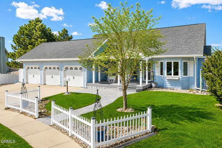 Property Photo:  1300 Territory Drive  ND 58503 