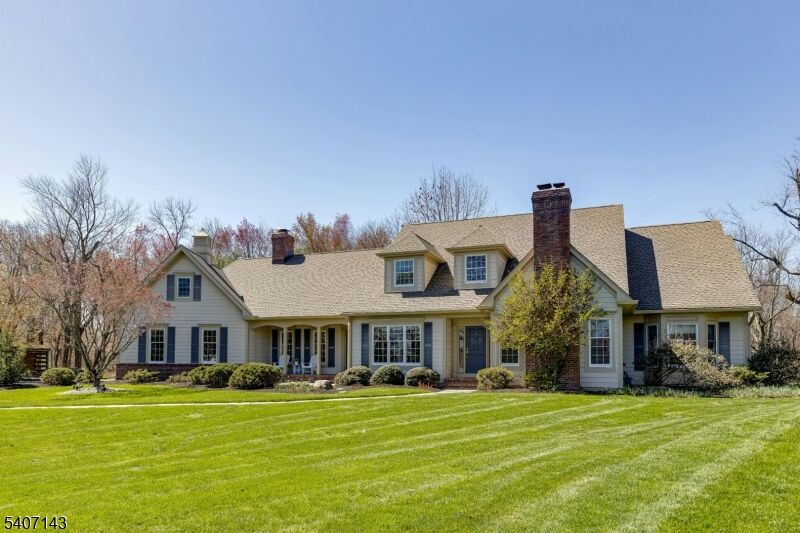 Property Photo:  971 Nepawin Ln  NJ 07076 