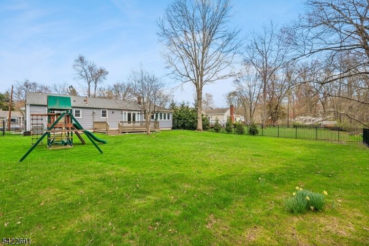 Property Photo:  62 Forest Ave  NJ 07922 