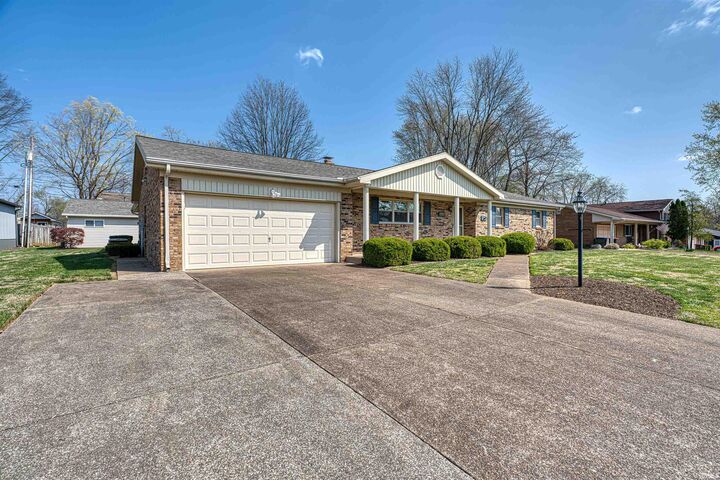 Property Photo: 7766 Meadow Lane IN 47630