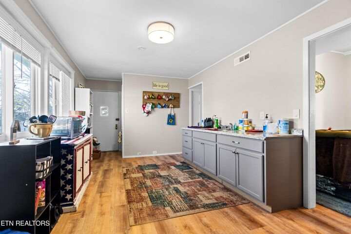 Property Photo: 111 Vienna Rd TN 37830