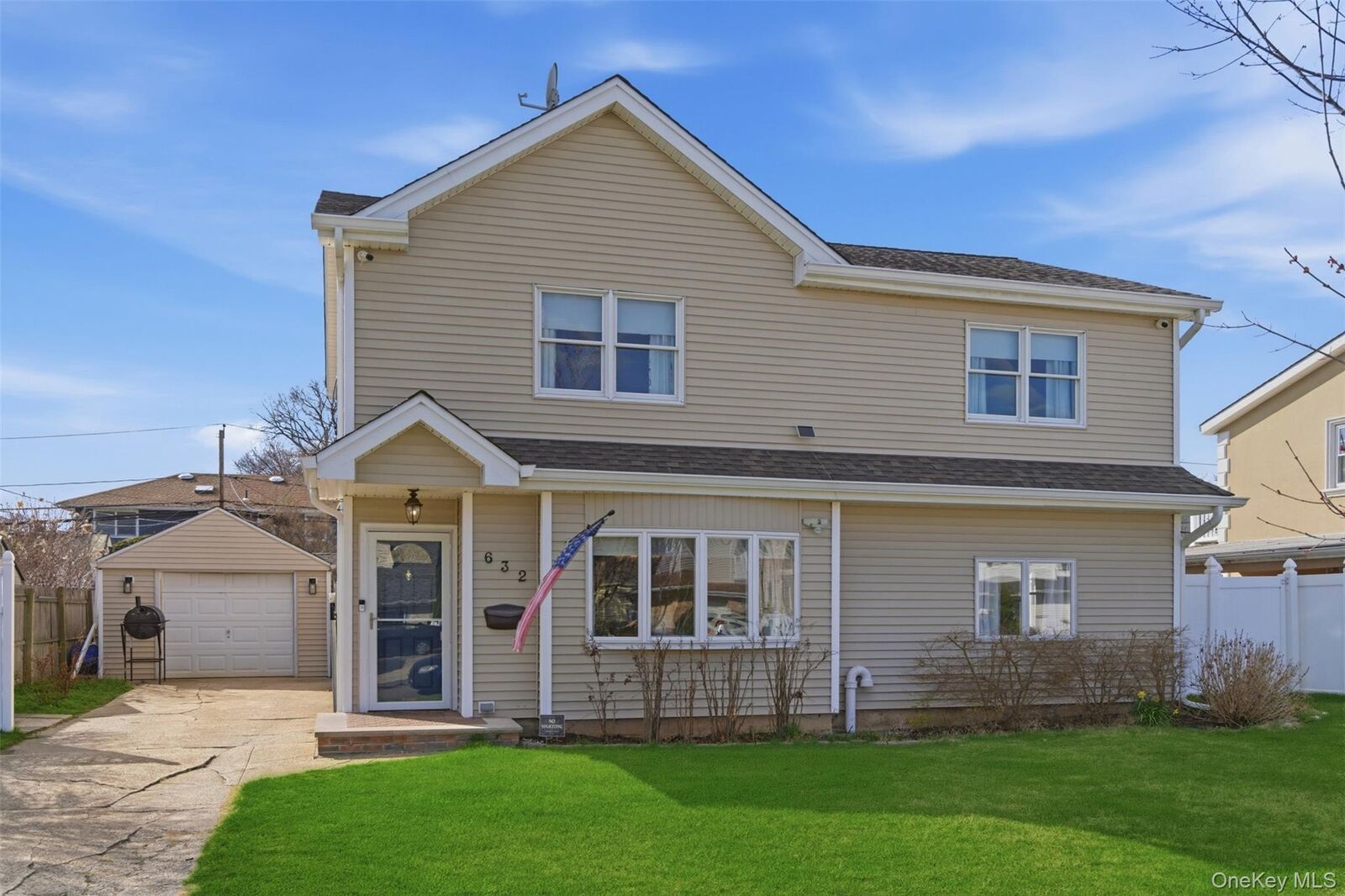 Property Photo:  632 Wyngate Drive W  NY 11580 