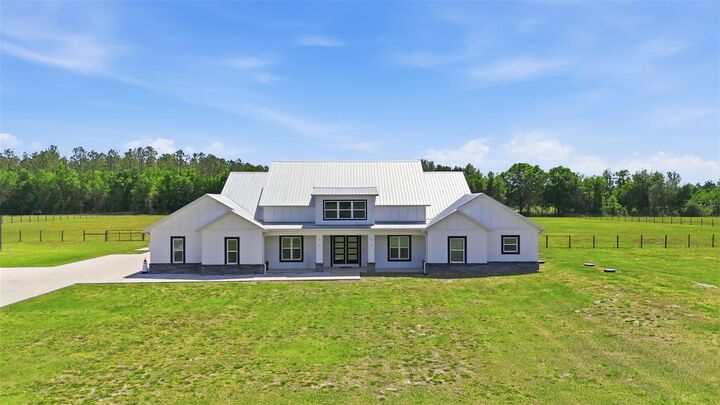 Property Photo: 2301 C 478A FL 33597