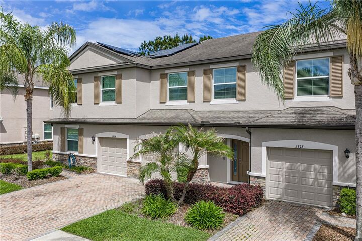 Property Photo: 3820 Silverlake Way FL 33544