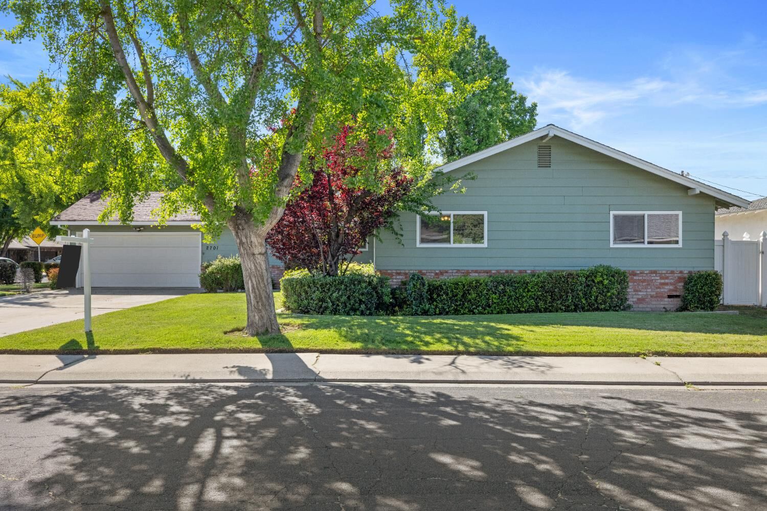Property Photo:  2701 Sheffield Lane  CA 95350 