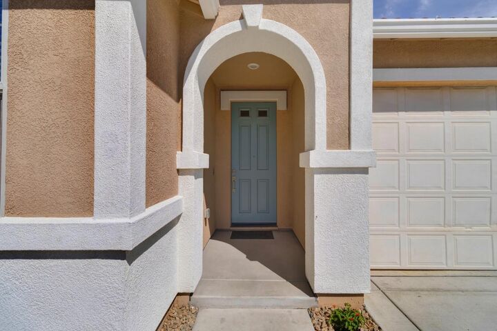 Property Photo: 10349 Charles Morris Way CA 95757