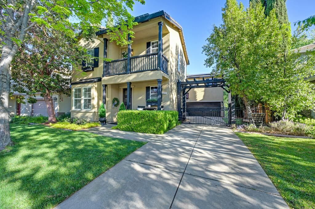 Property Photo:  6013 Ventura Way  CA 95762 