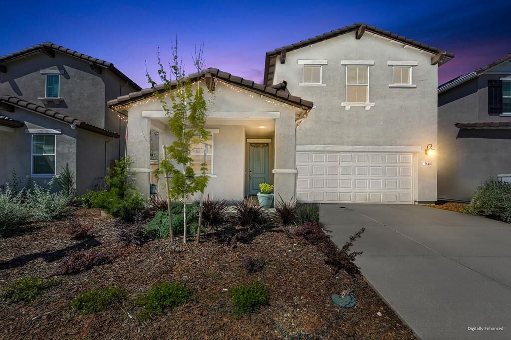 Property Photo: 7648 Barebow Way CA 95829