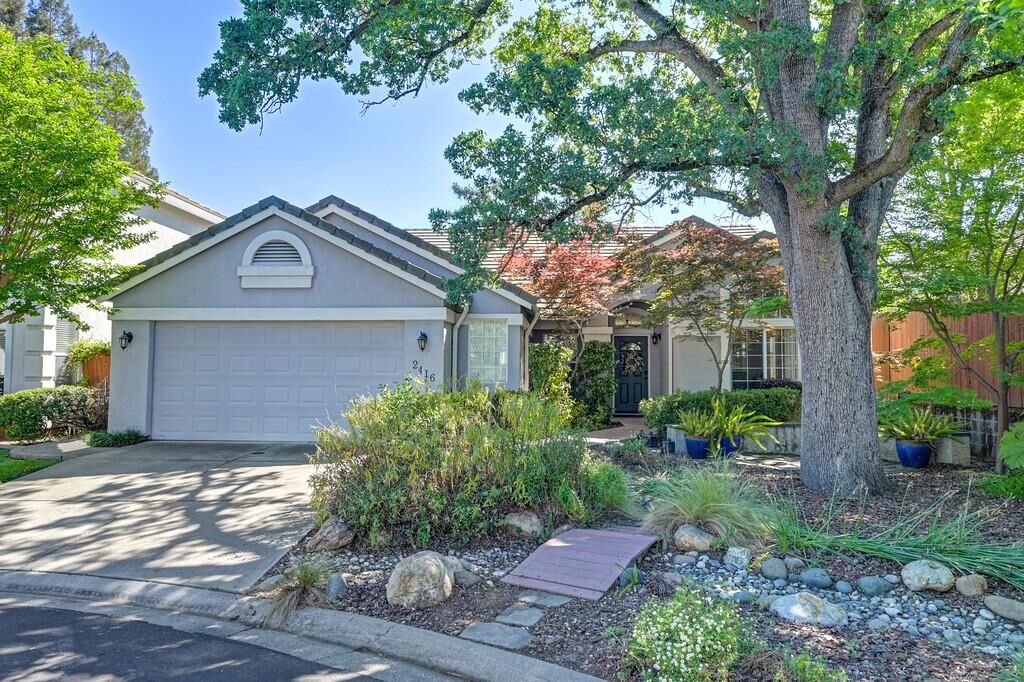 Property Photo:  2416 Konvalin Oaks Lane  CA 95608 
