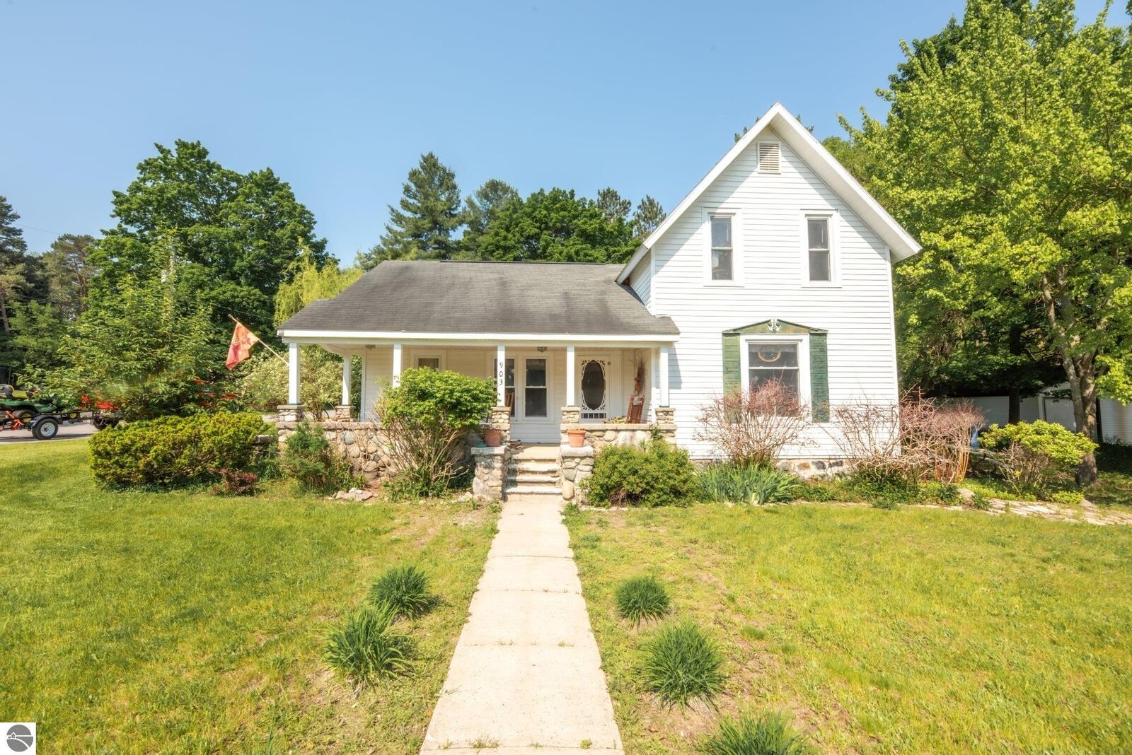 Property Photo:  903 N Bridge Street  MI 49615 