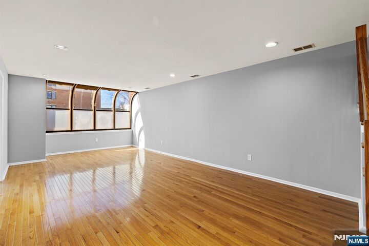 Property Photo:  319 Gorge Road 6  NJ 07010 