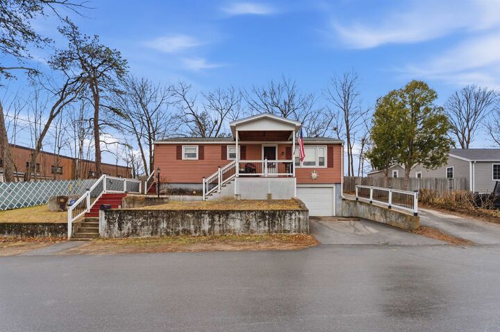 Property Photo:  10 Saint Josephs Drive  NH 03060 